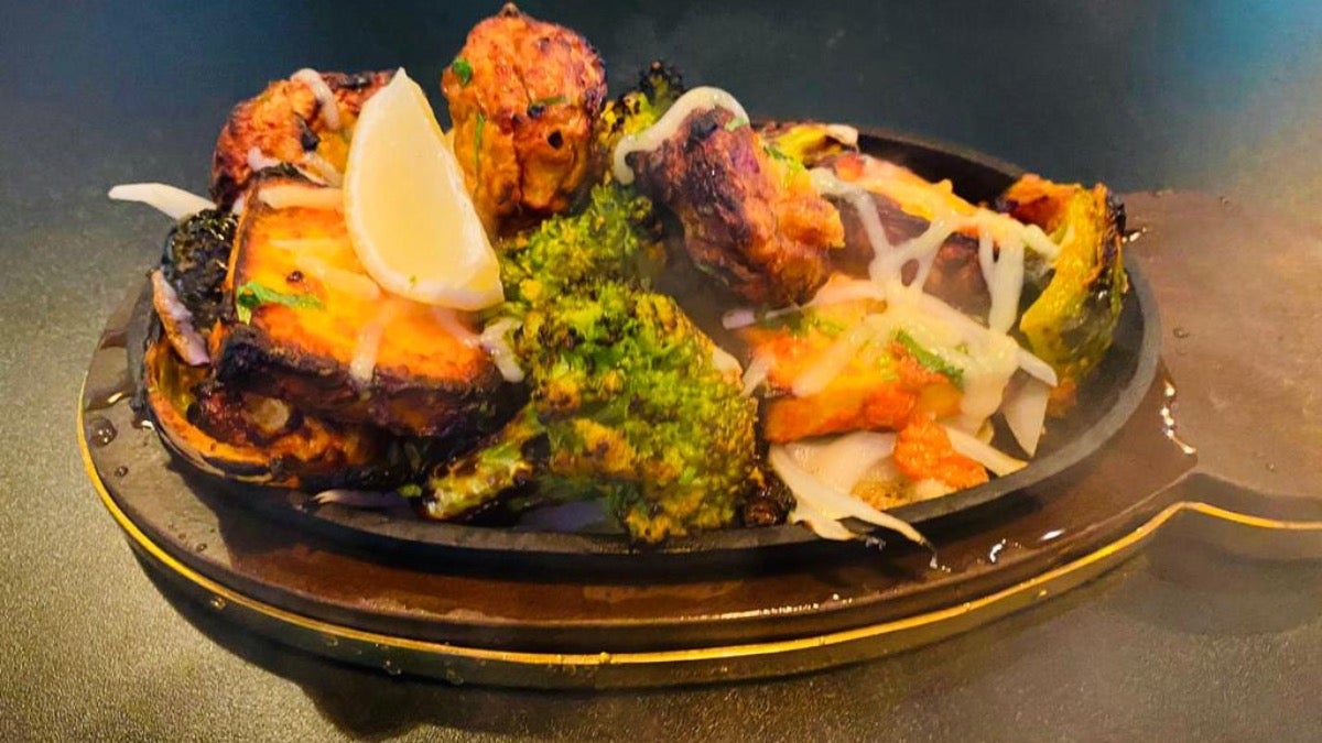 Tandoori Mix Vegetable Platter