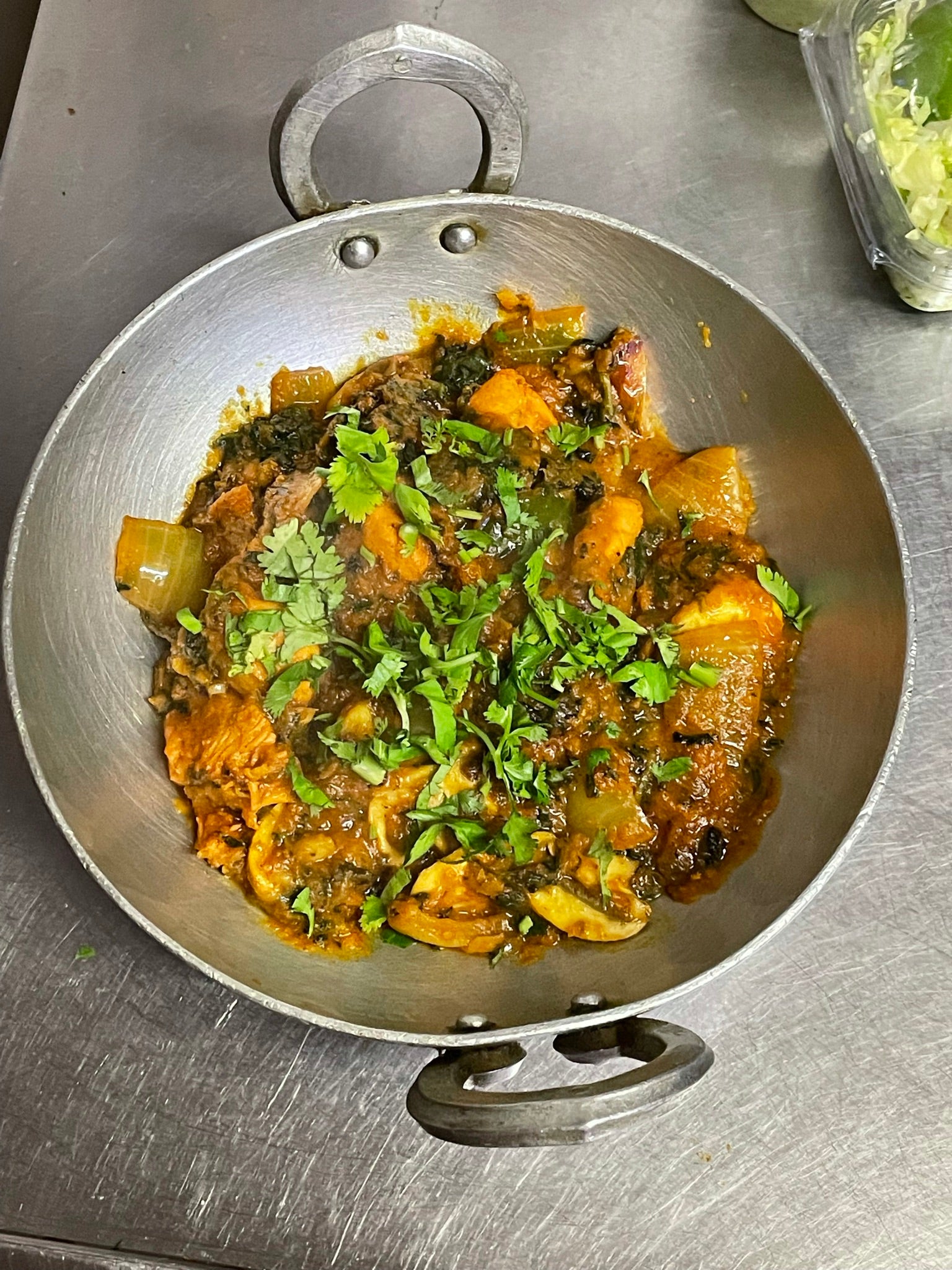 Chciken Sag Balti