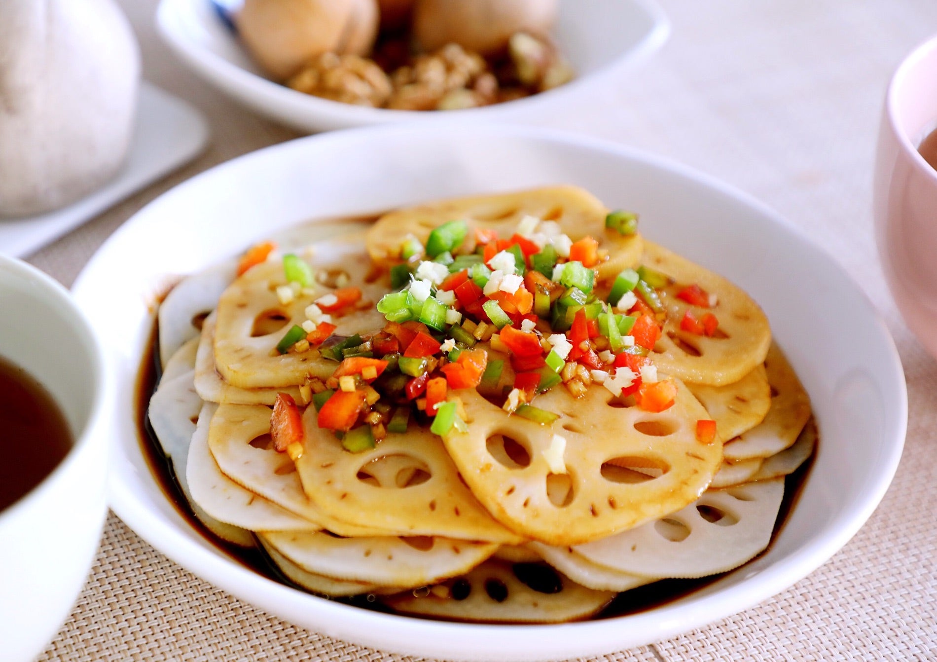 Sweet and Sour Lotus Root Slice (V) 酸辣藕片
