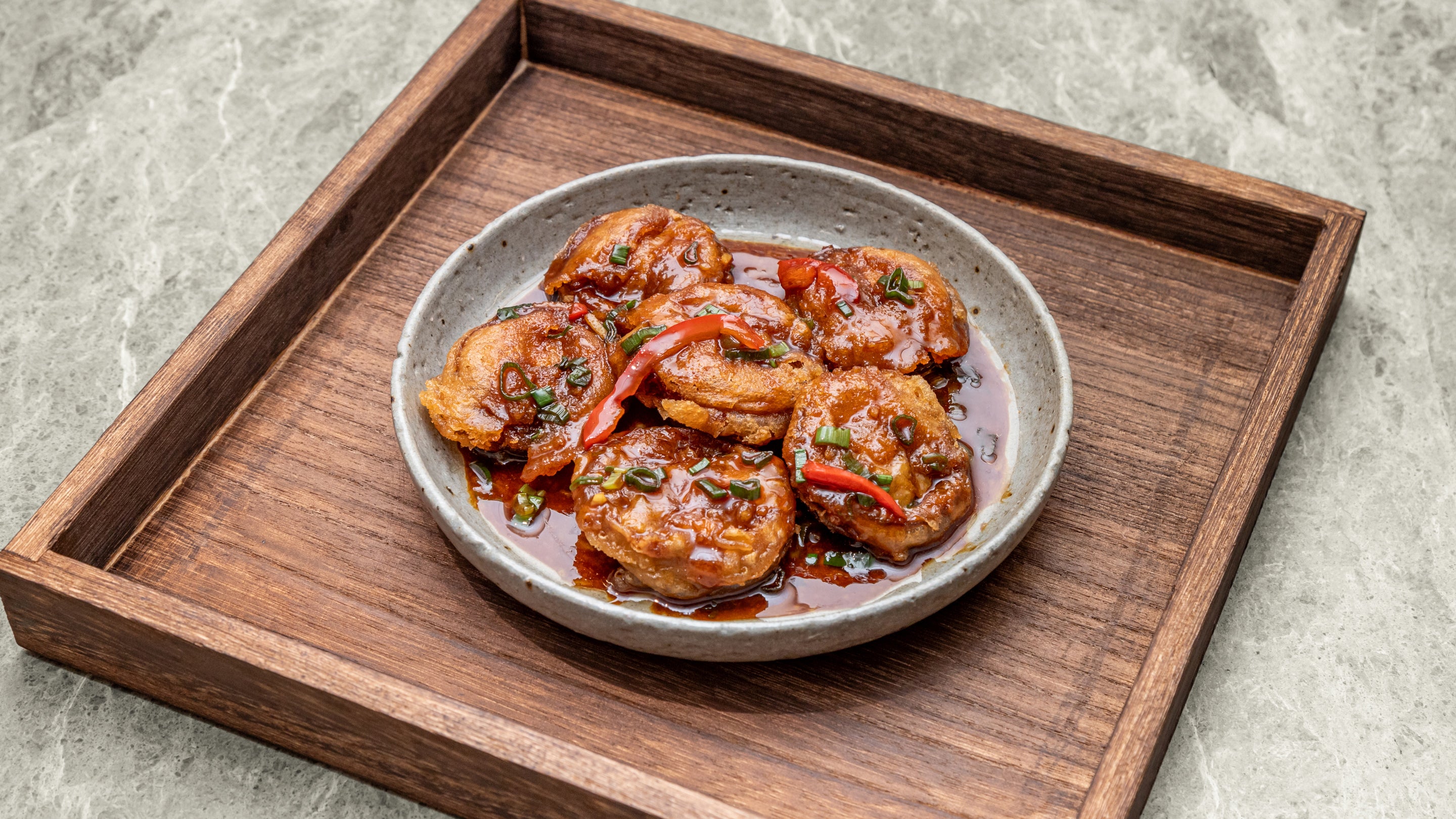 鲍汁茄盒 Aubergine Box with Pork Filling in Abalone Sauce (4/6pcs)