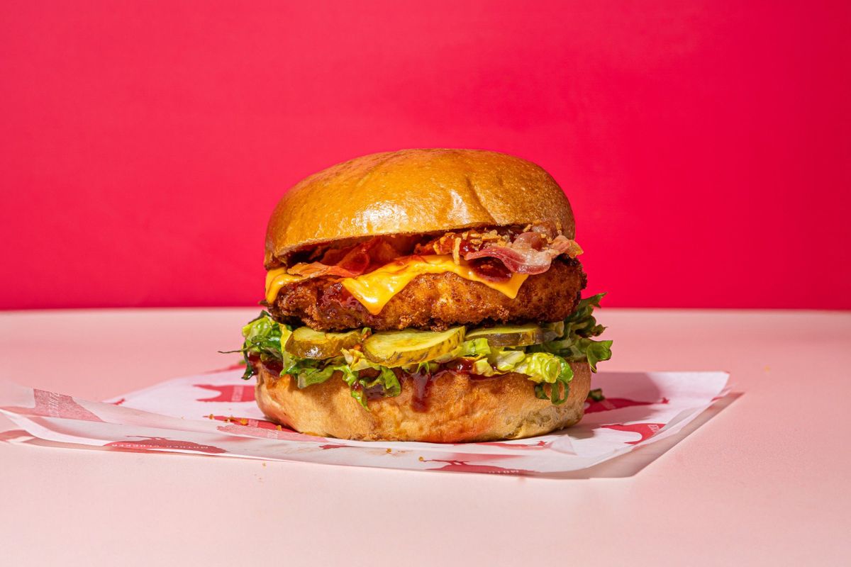 BACON BBQ SMOKEY & FREE FRIES