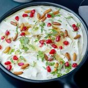 Fatteh with Ghee and pine nuts