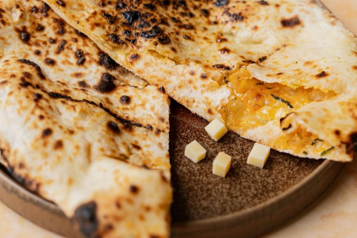 Cheese Naan