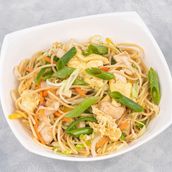 Egg Noodles With Chicken