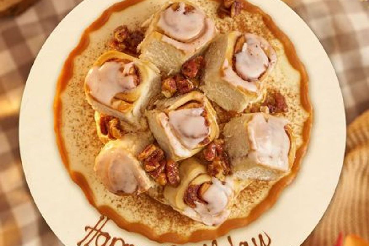 "Happy Birthday" Cinnamon Bun cake (serves up to 8)