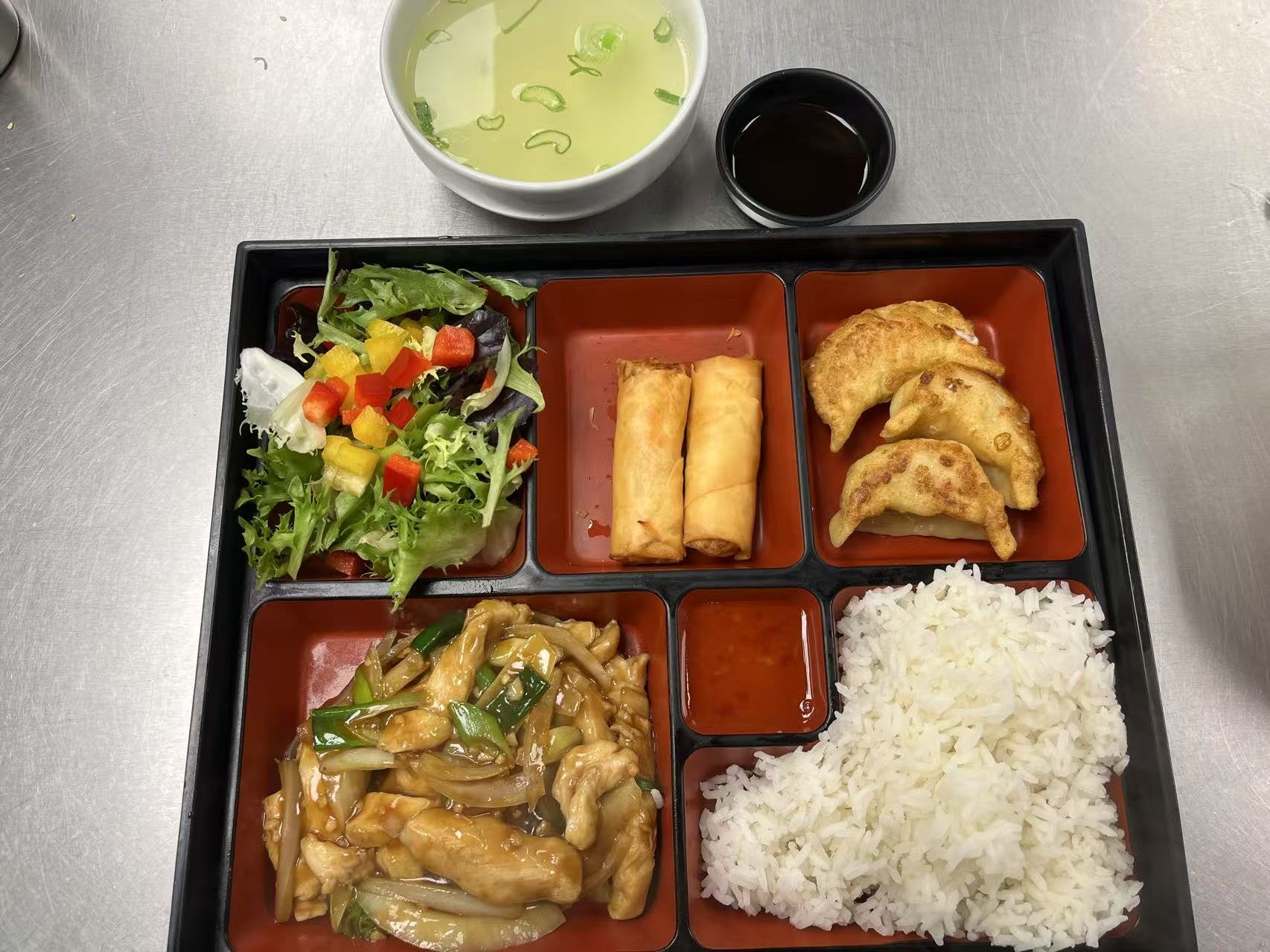 B2 Peking Chicken Bento