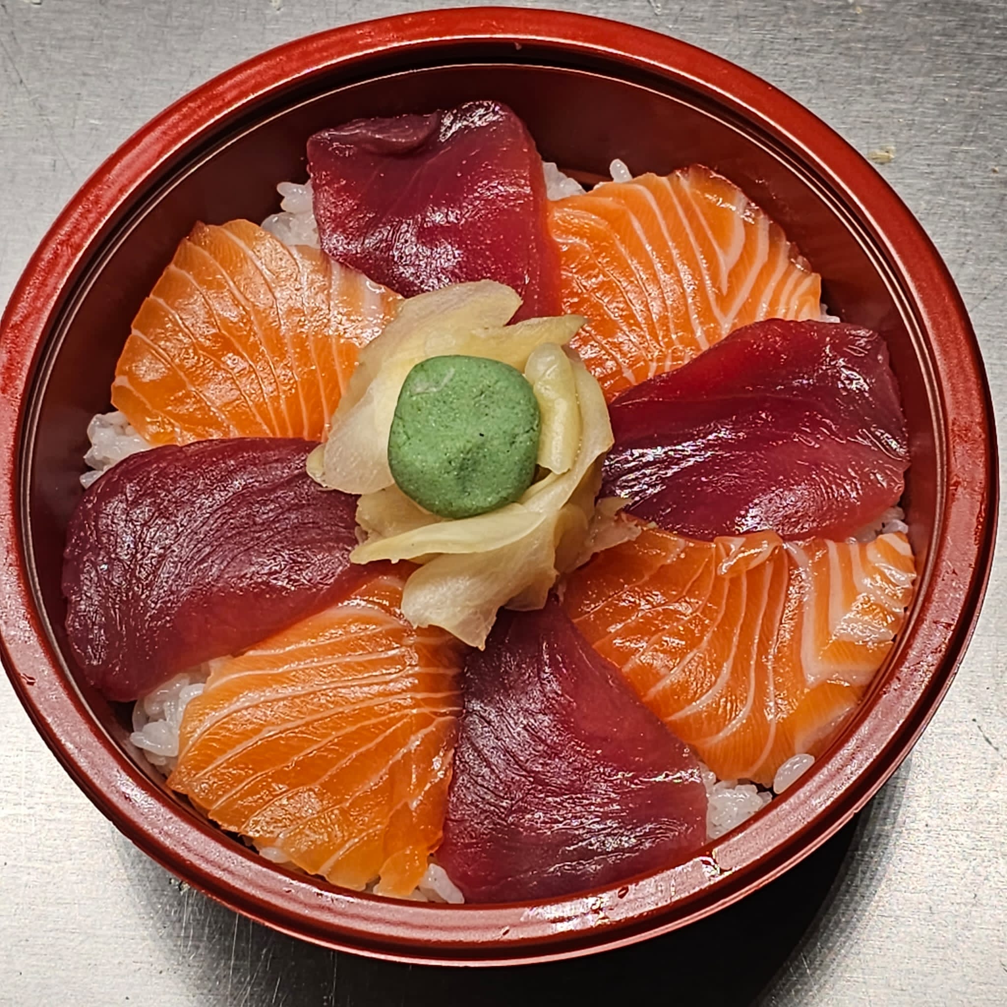 Tuna Salmon Chirashi Sushi