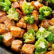 Salmon With Broccoli