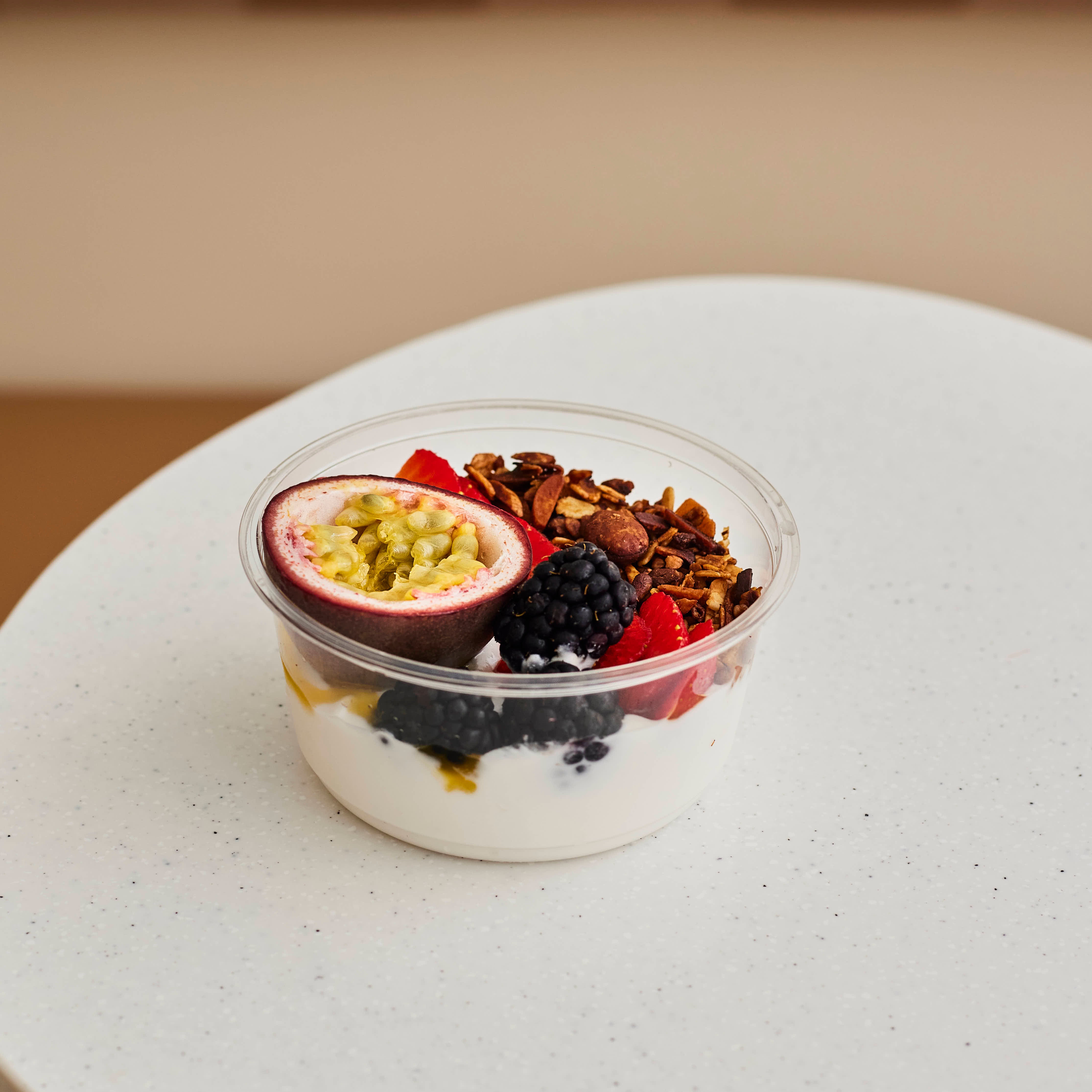 Coconut yoghurt Bowl