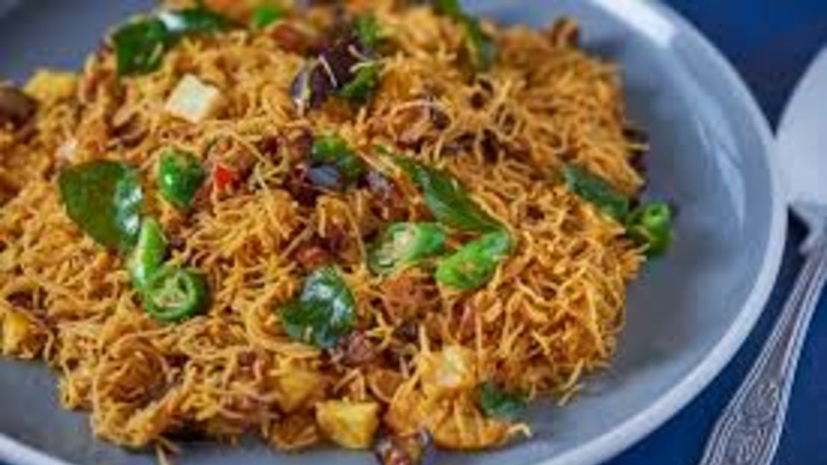 Veg Idiyappa Koththu