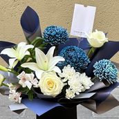 Best Seller Paper Bag Bouquet Blue/White