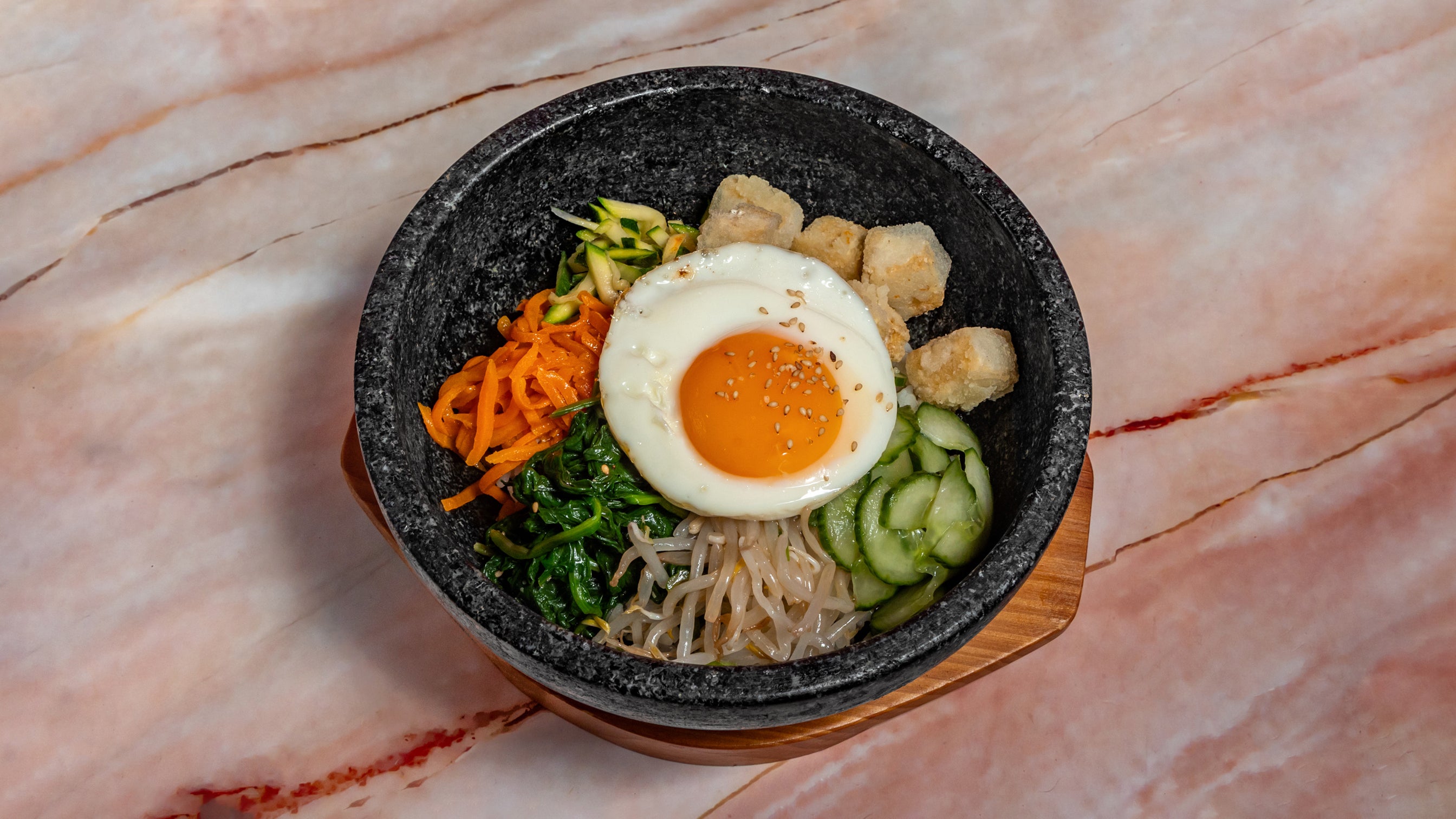 Tofu Bibimbap - 두부 비빔밥 (Vegetarian)