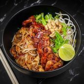 Signature Pad Thai Noodles Bowl