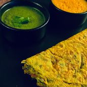 Bombay Style Masala Omelette With Creamy Mashed Potatoes