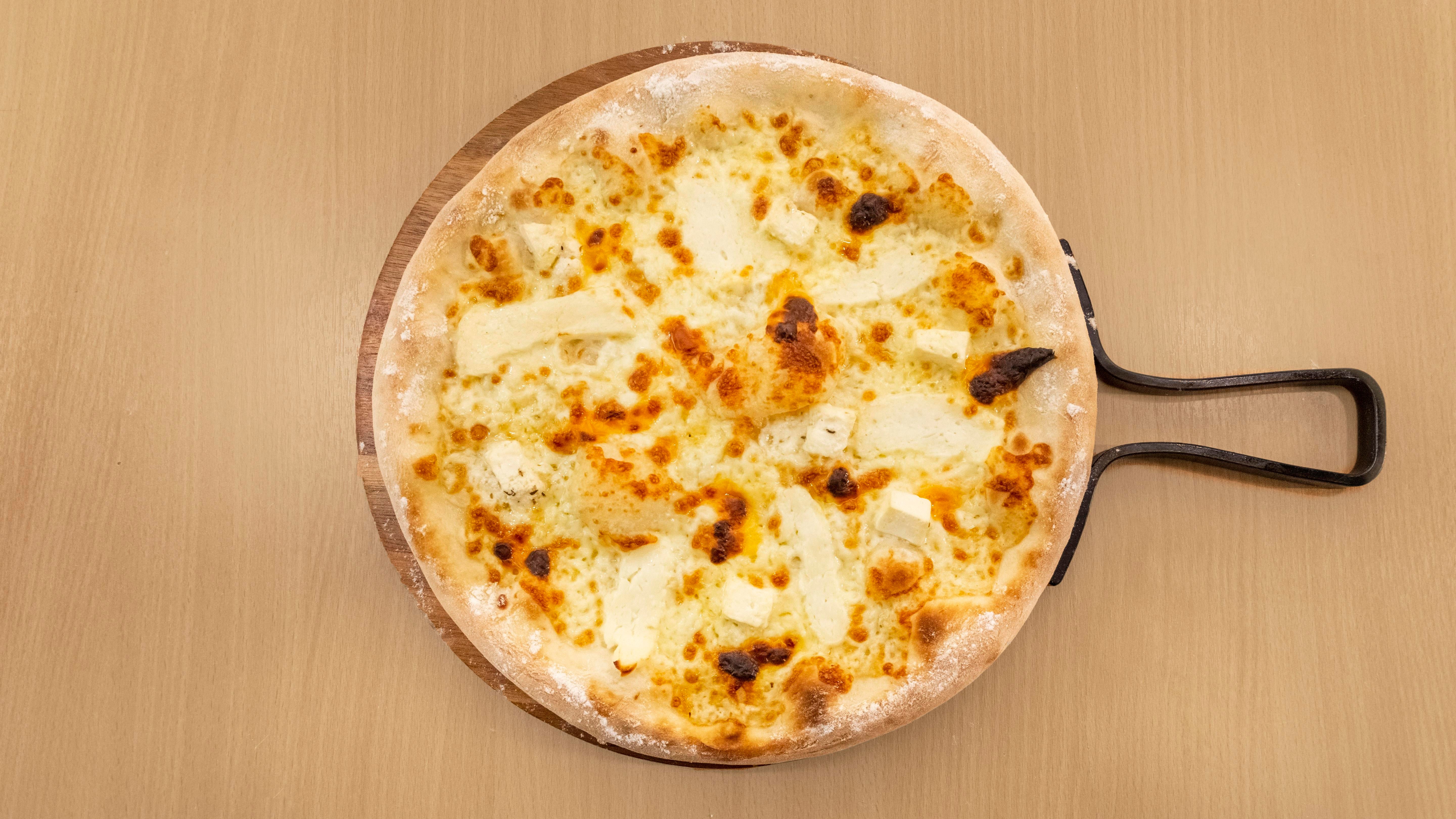 Pizza Bianco