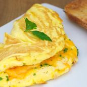 Omlate with cheese