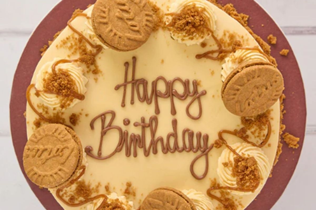"Happy Birthday" Caramel Biscuit small cake (serves up to 8)