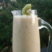 BANANA WITH MILK