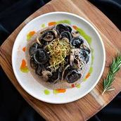 DUCK & TRUFFLE DUMPLINGS