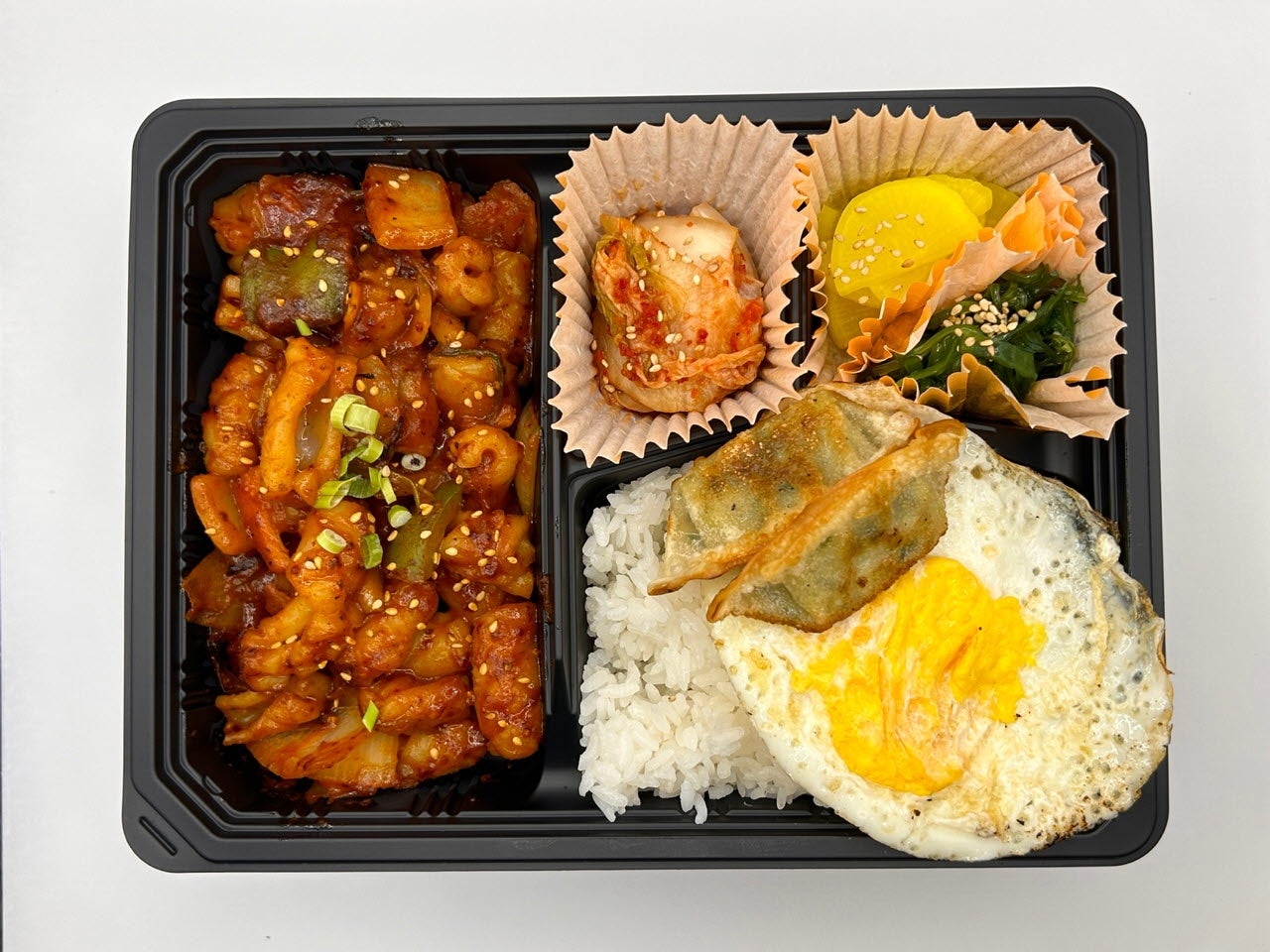 Squid Bento (Stir Fried Squid and vegetables in chilli Sauce)