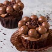 Maltesers overdose cupcake