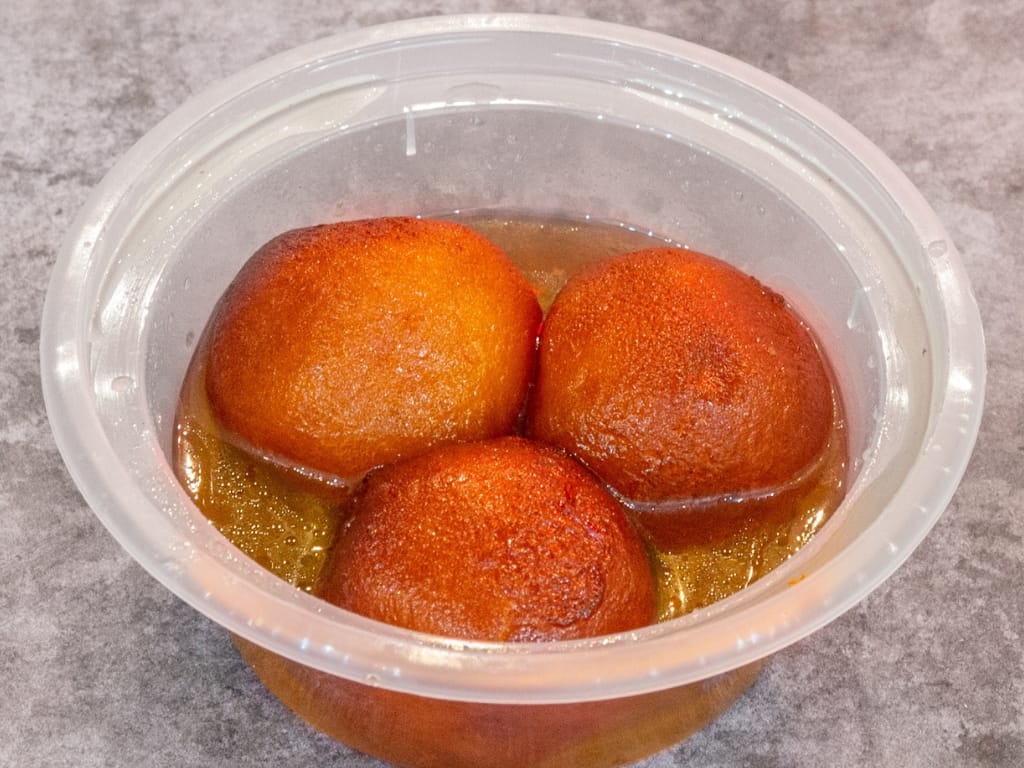 Chef's Gulabjamun