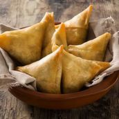 Vegetable Samosa 6