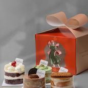 Mini Victorian cakes 4 pcs