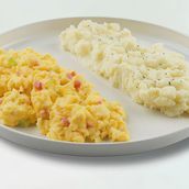 Scramble Egg & Mash Potato