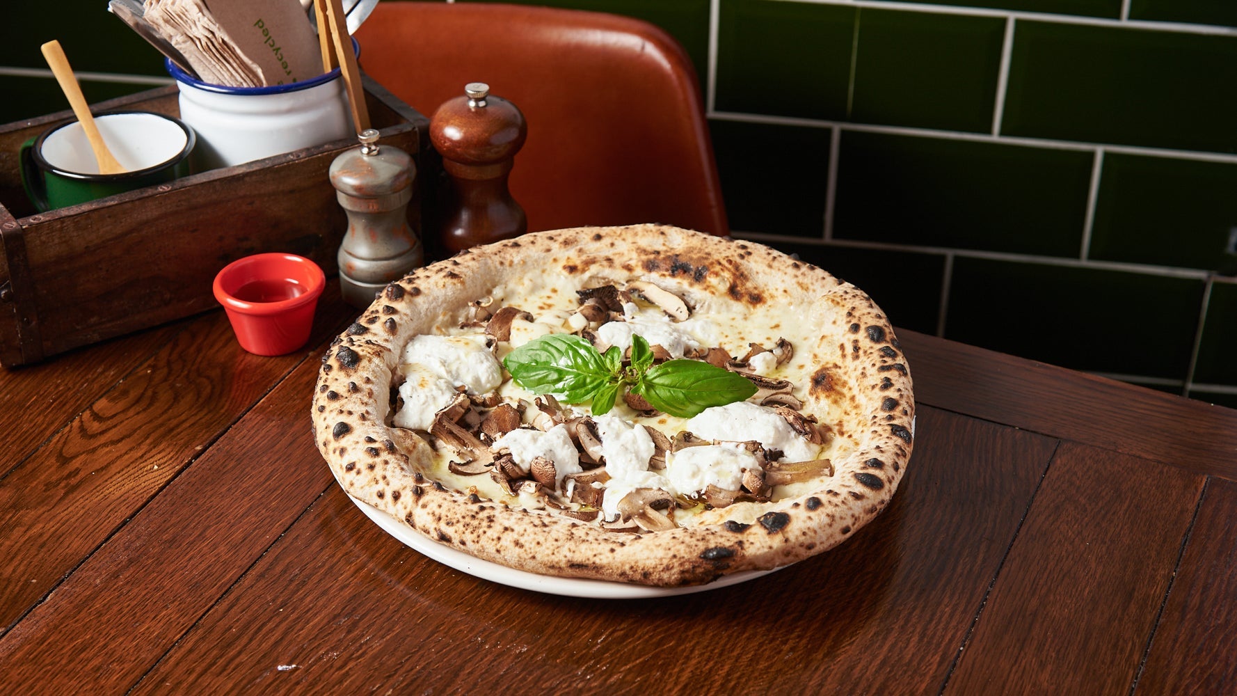Fantasia di Funghi Pizza