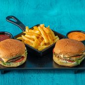 Chicken Burger Meal 2 Pieces