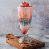 Strawberry Falooda