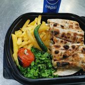 Shish Tawook Sandwich With Free Drink