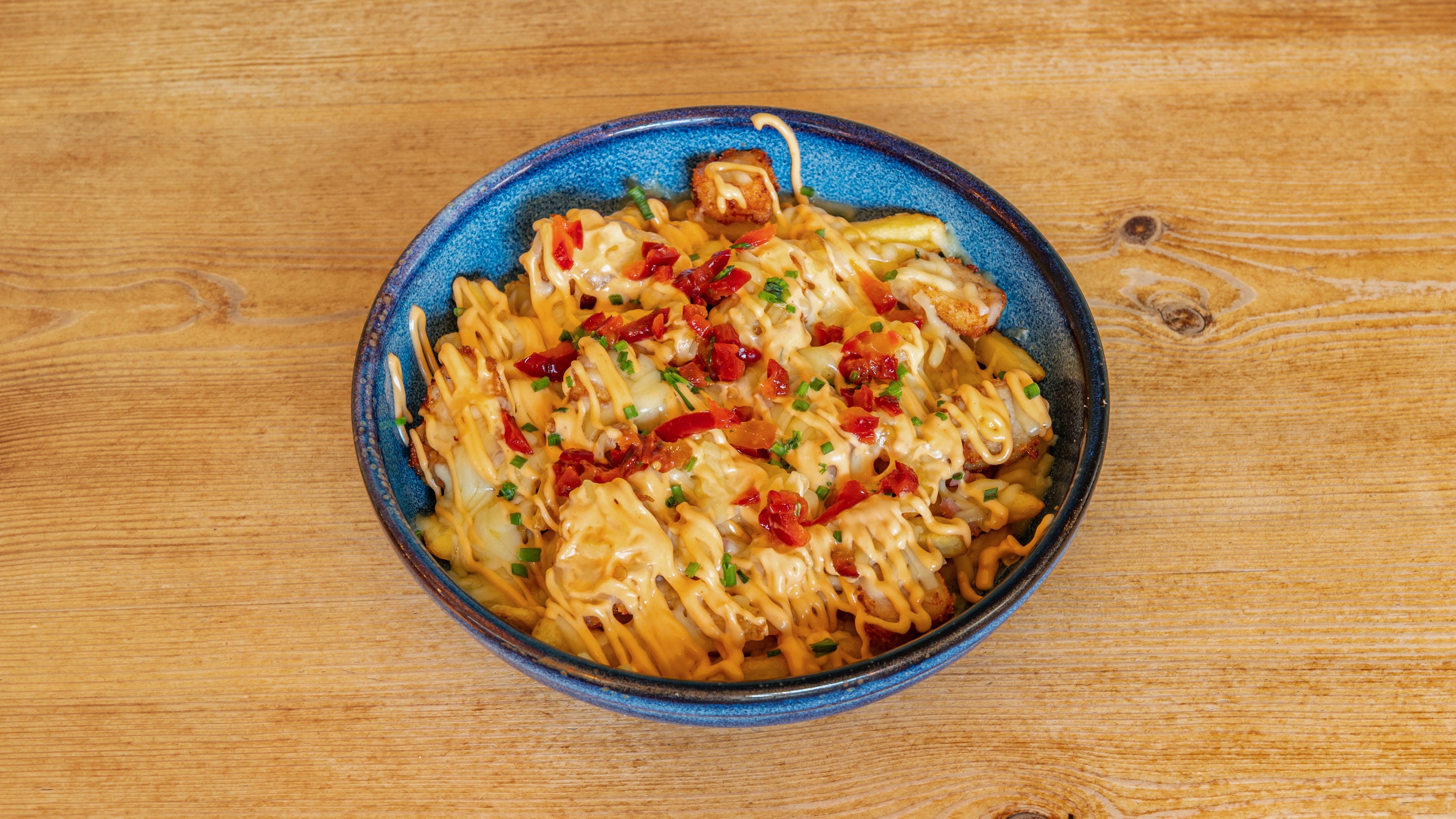 Crema Loaded Fries