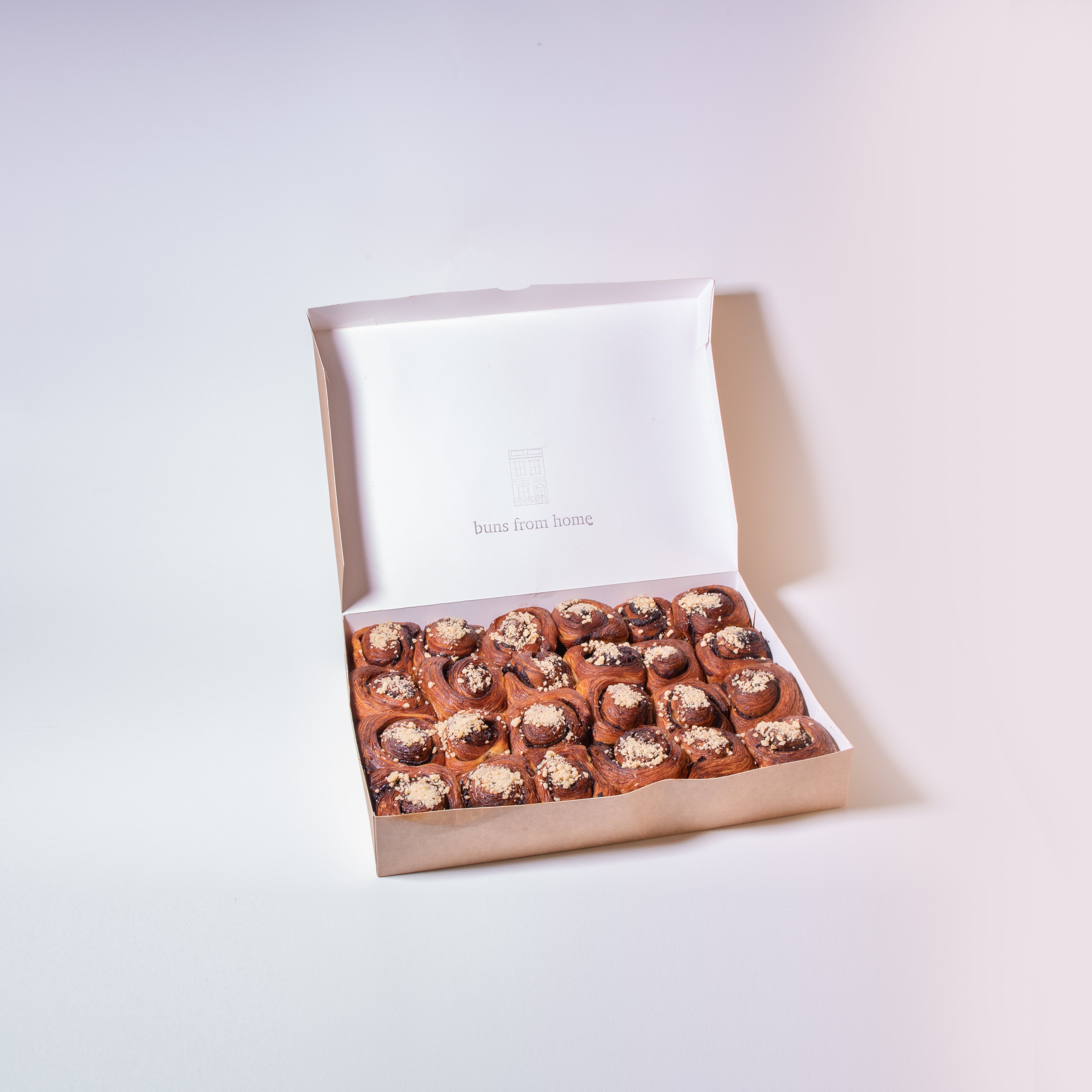 Chocolate and Hazelnut Box (24)