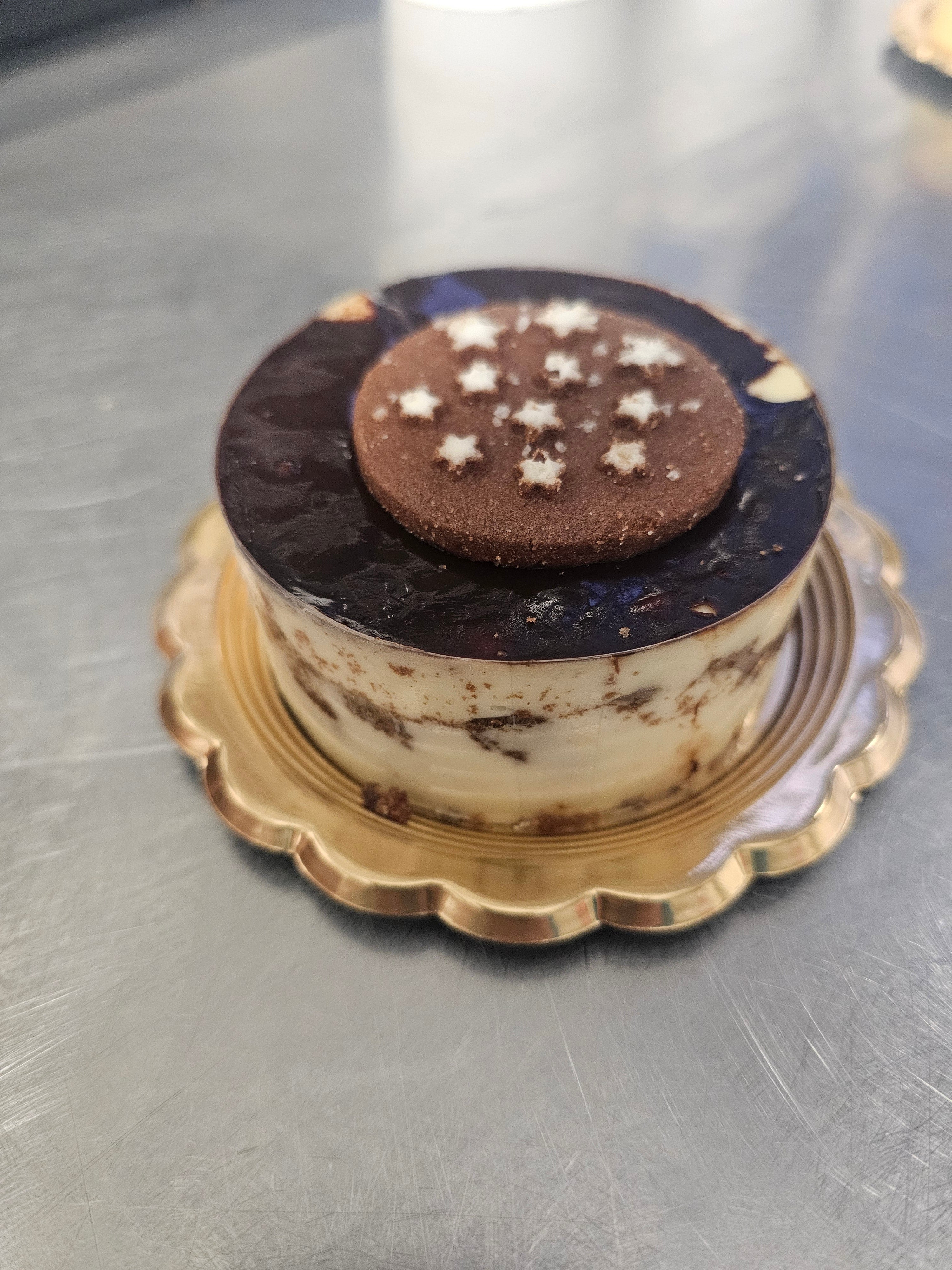 Star Biscuit Cake