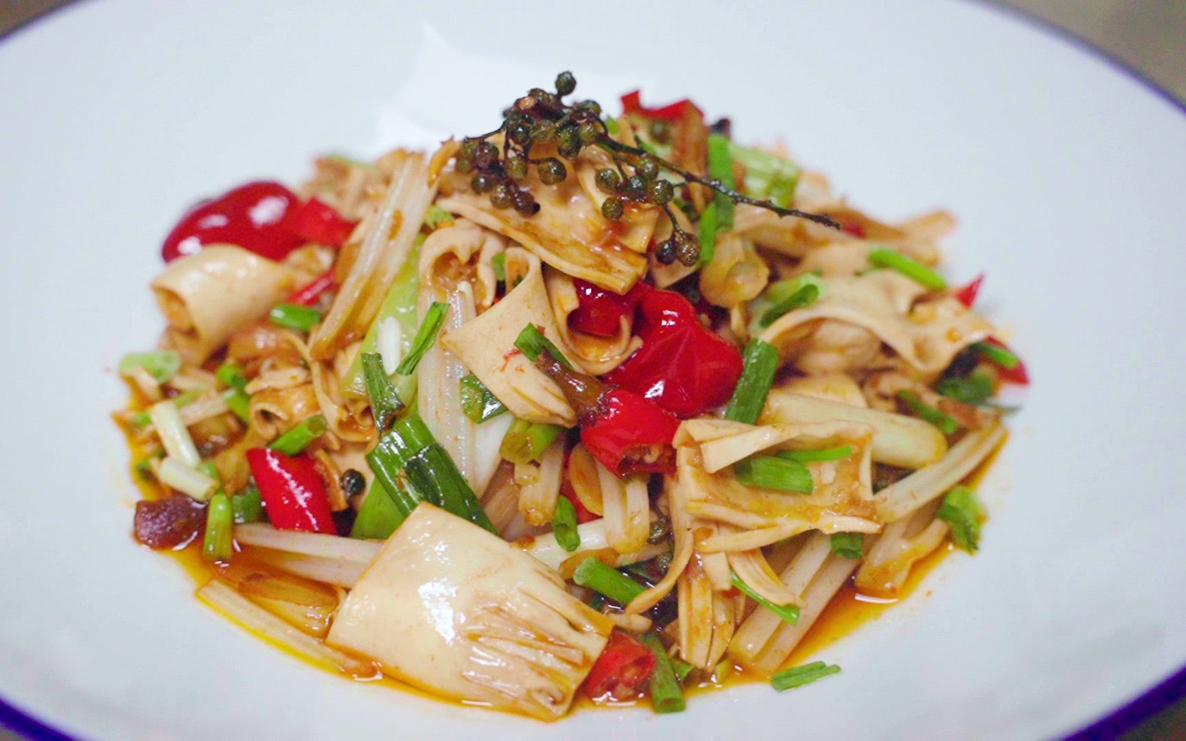 Sichuan Spicy Ox Aorta火爆黄喉