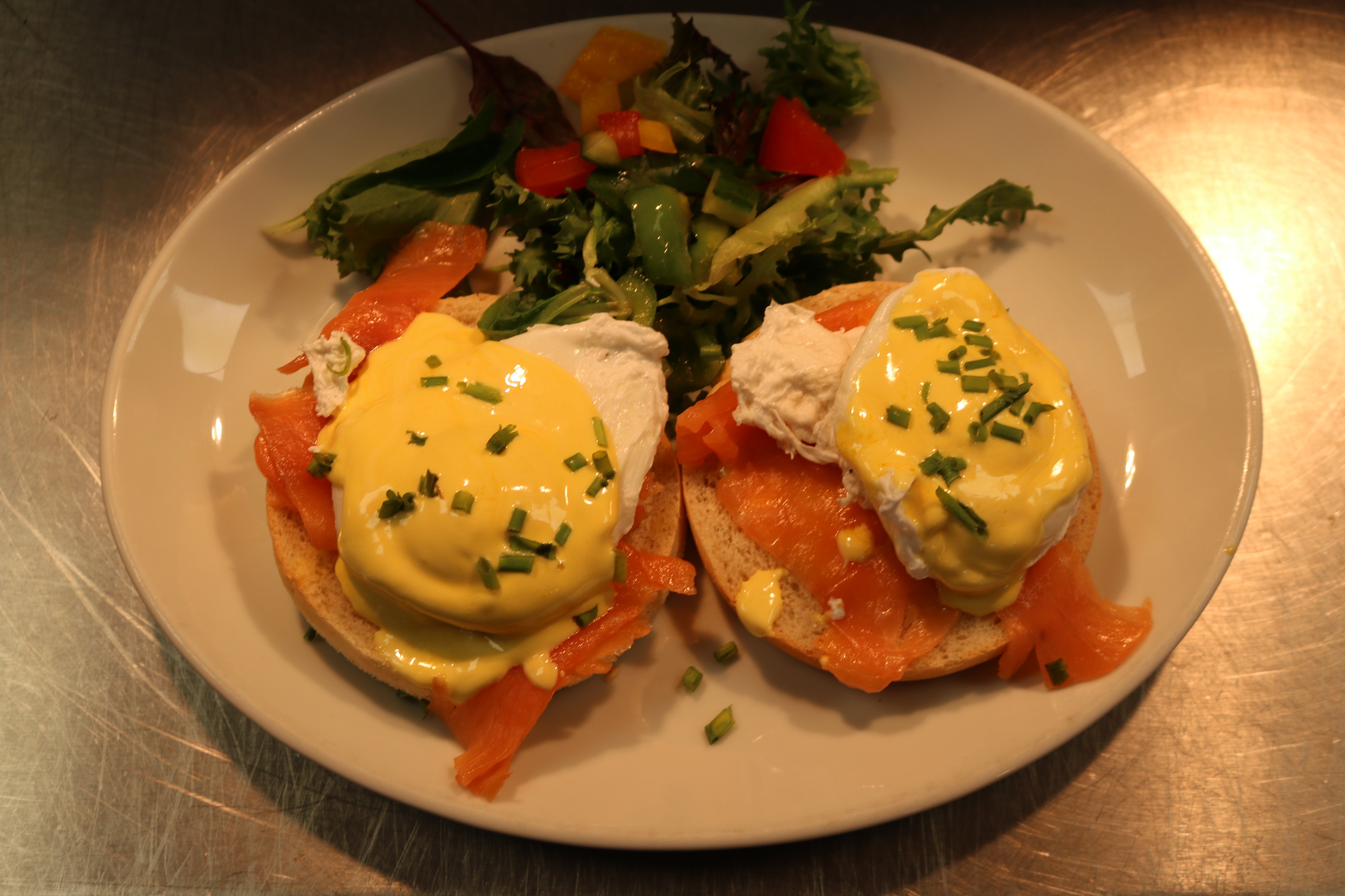 Eggs Benedict Cintia