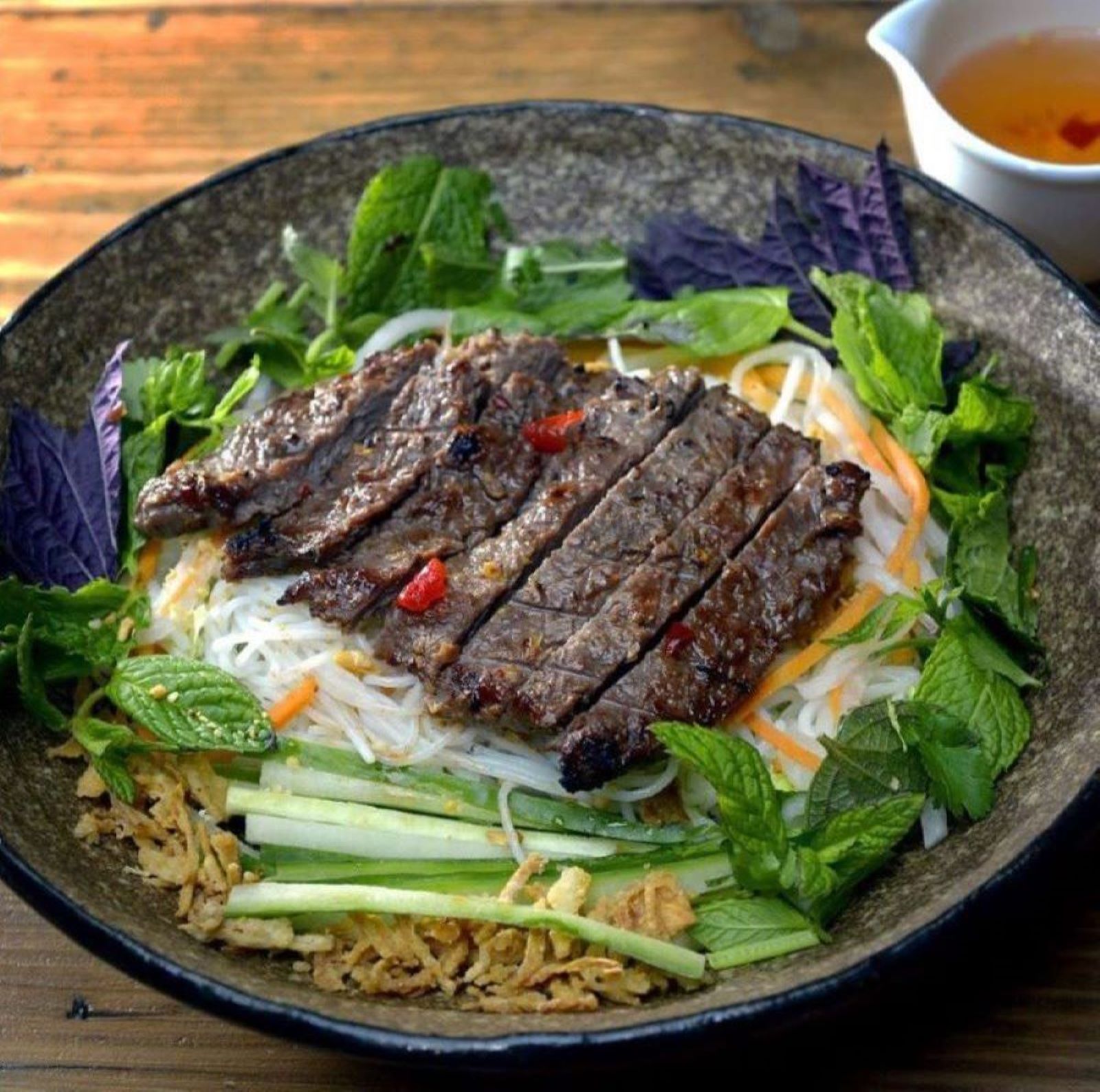 Bún Thịt Bò Nướng ( Chargrilled Sirloin Beef )