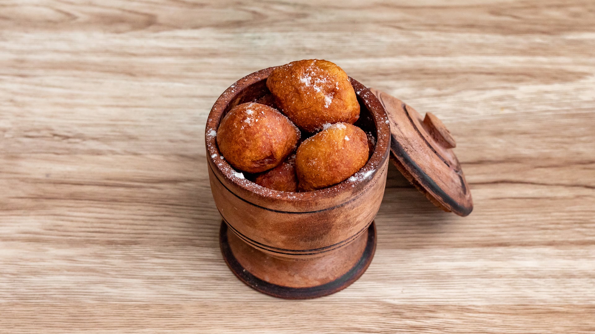 Mikate/Beignet/Puff puffs
