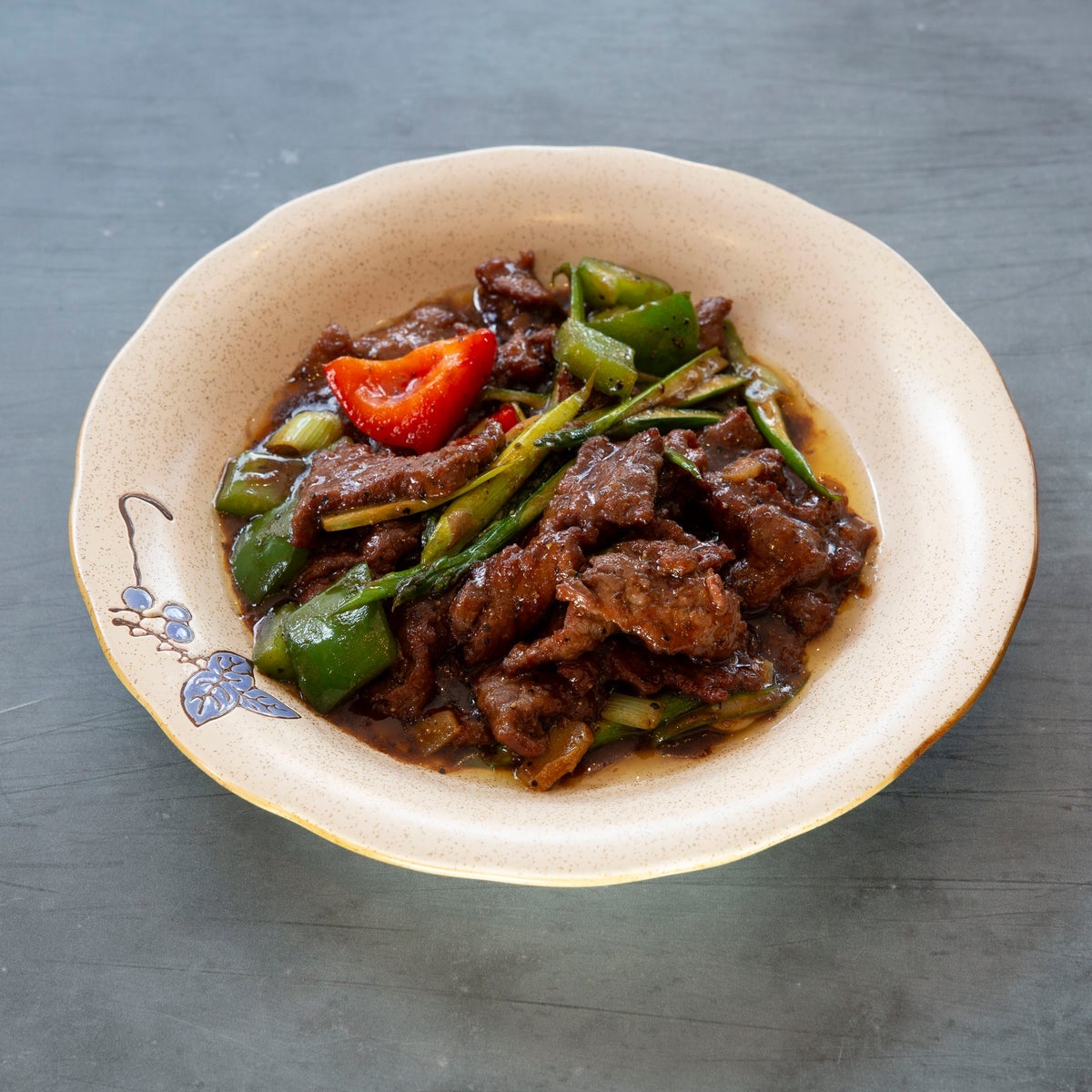 Fragrant Black Pepper Rib Eye Beef黑椒蘆筍炒牛柳