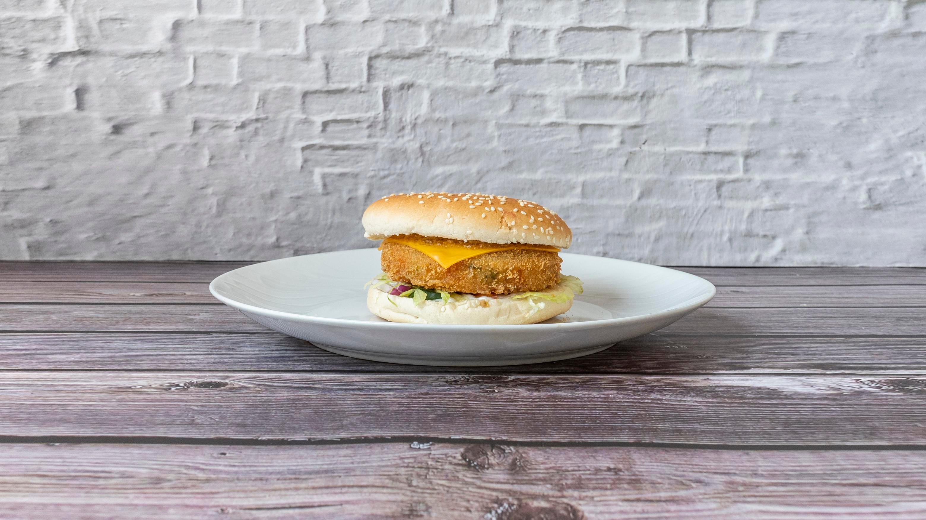 Cheesy Veggie Burger