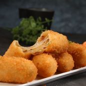 JALEPENO CHEESE NUTS