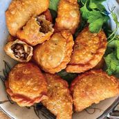 Meat Sambusk 7 Pieces