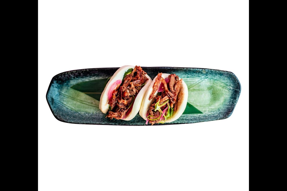 Crispy Duck Bao Buns ( 2 pcs )