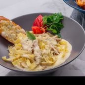 Chicken Fettuccine Alfredo