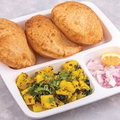 Poori Aloo Bhaji [3 Pieces]