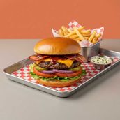 BBQ Crispy Beef Burger