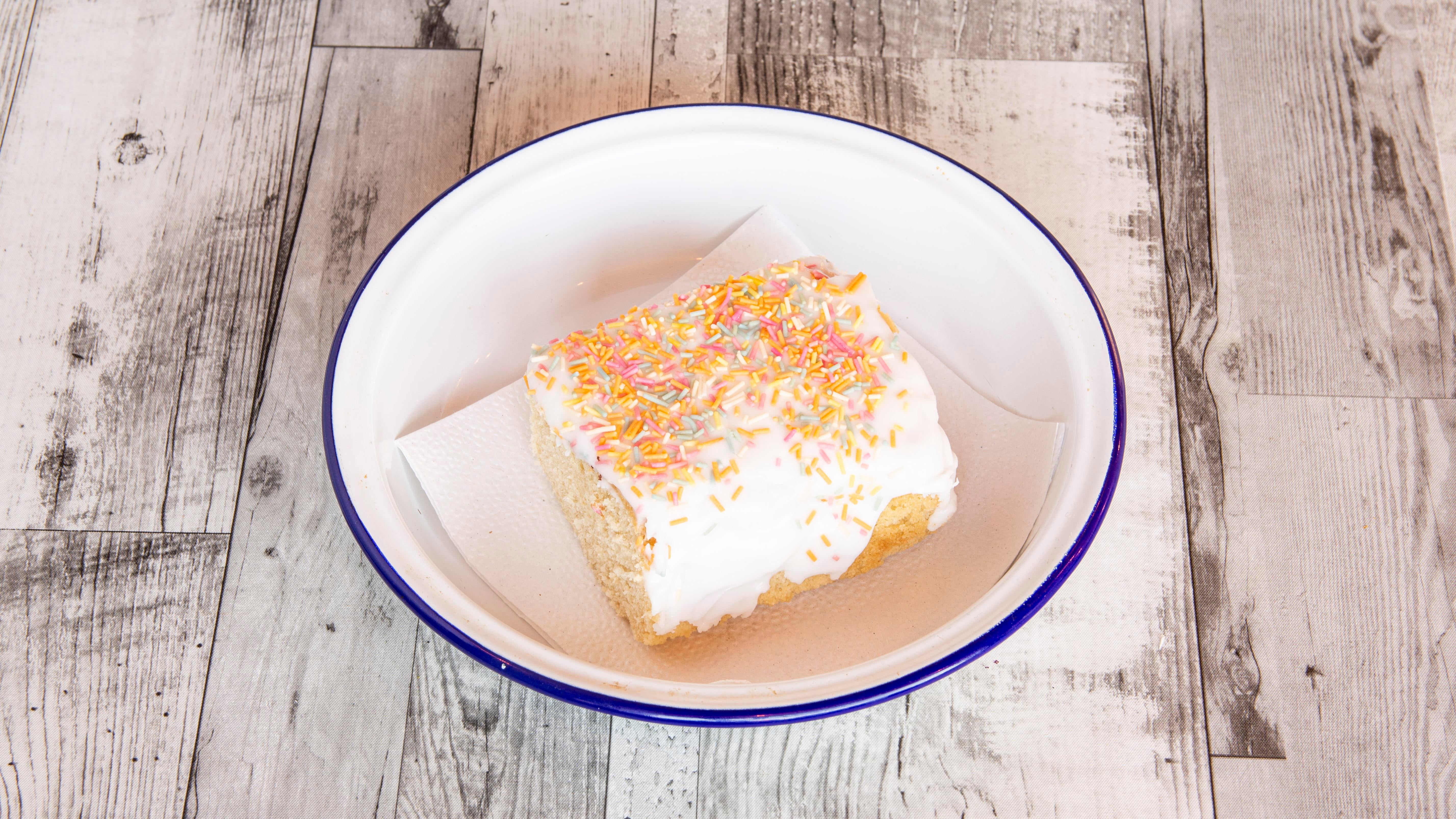 Homemade Old School Cake