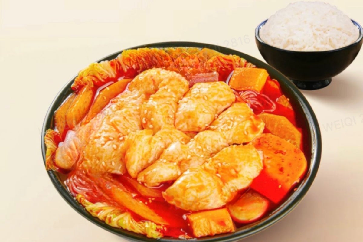 Signature Basa Fish Malatang Set Meal 鲜香巴沙鱼麻辣烫套餐（3荤4素） 现做现煮 Made To Order